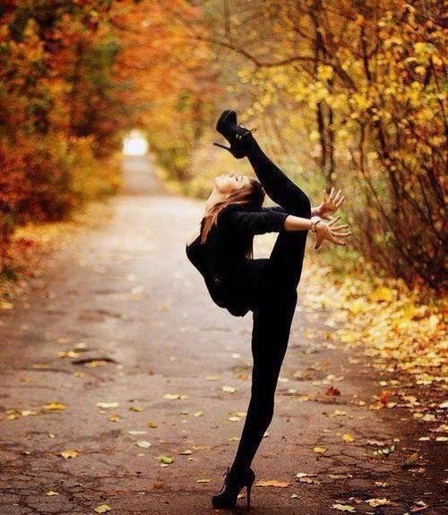 autumn-ballet-dance-fall-Favim.com-2074677.jpg